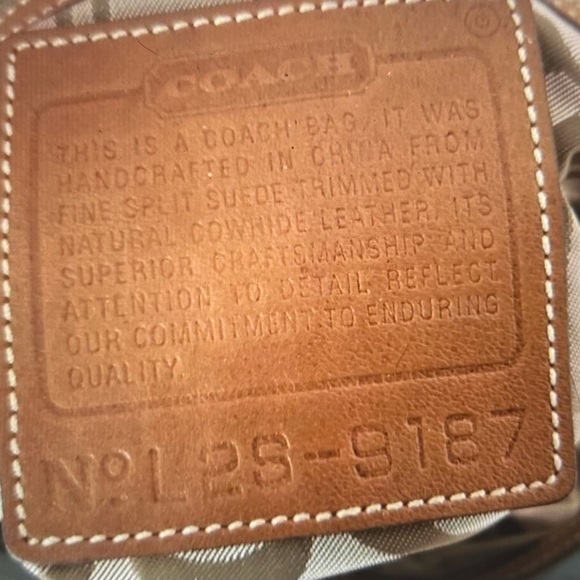 Coach - Picture 10 of 16